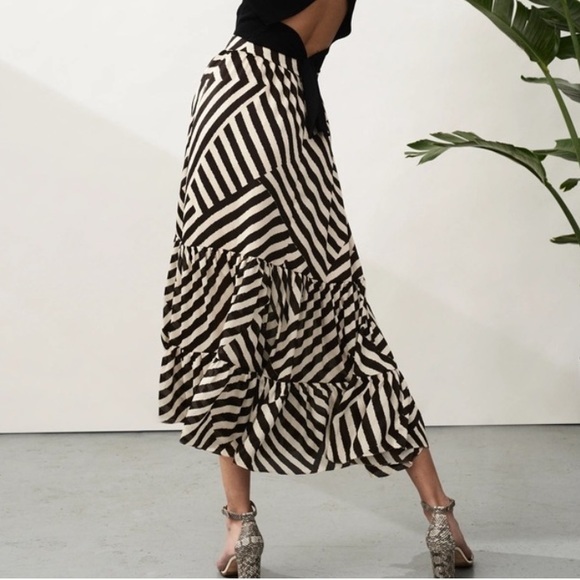 Sachin + Babi Dresses & Skirts - Sachin & Babi Miranda Skirt Chocolate & Ivory Stripe